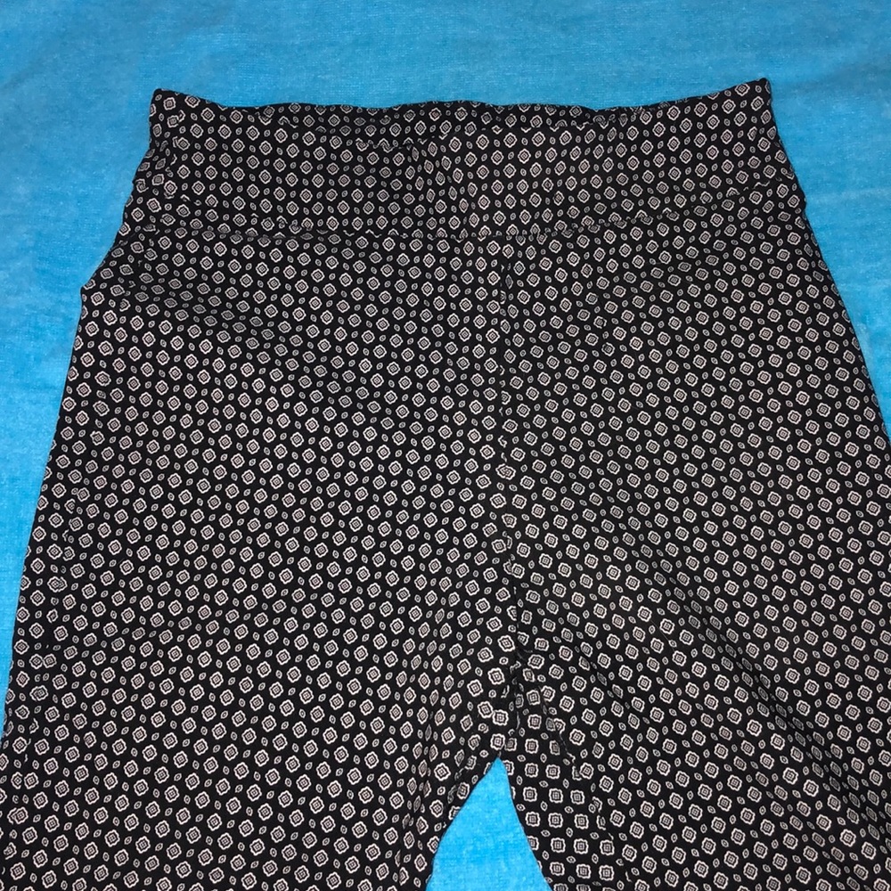 Black and white Pants size 10